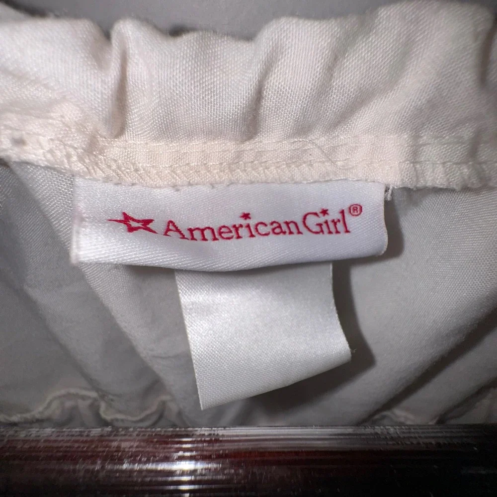 American Girl‎ Marie-Grace Nightgown Girls M Cream Historical Retired 2014
